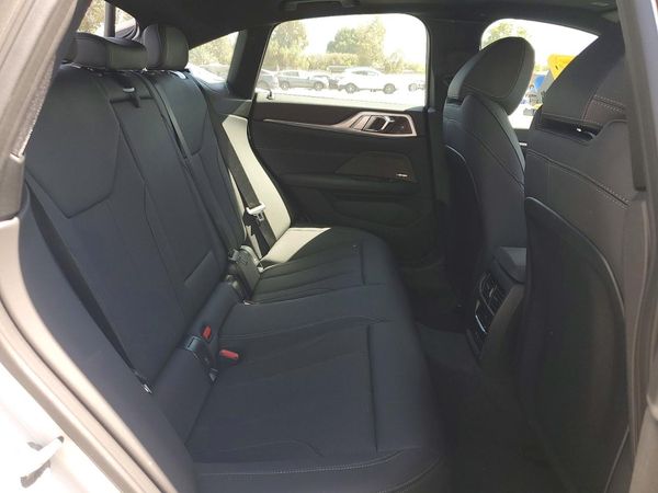 2025 BMW I4 eDrive40
