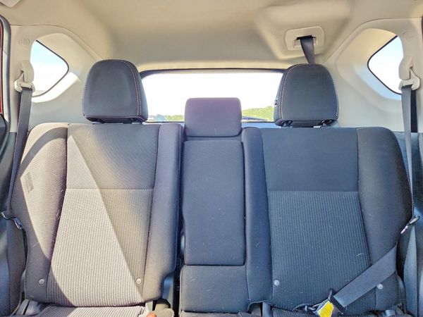 2015 TOYOTA RAV4 XLE (M Grade)