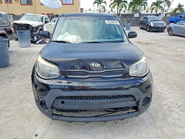2017 KIA SOUL
