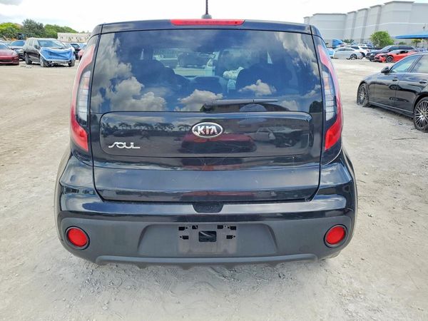 2017 KIA SOUL