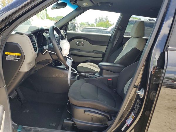 2017 KIA SOUL
