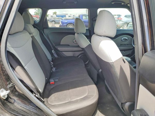 2017 KIA SOUL