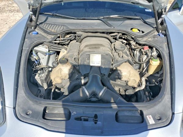 2015 PORSCHE PANAMERA Base (2WD), 4 (4WD)