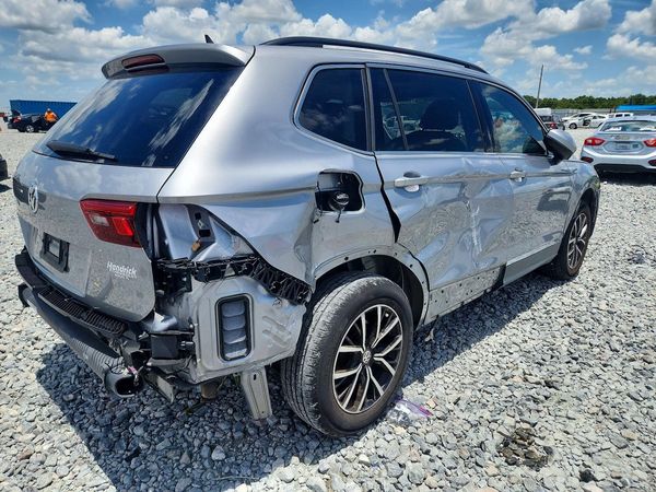 2021 VOLKSWAGEN TIGUAN