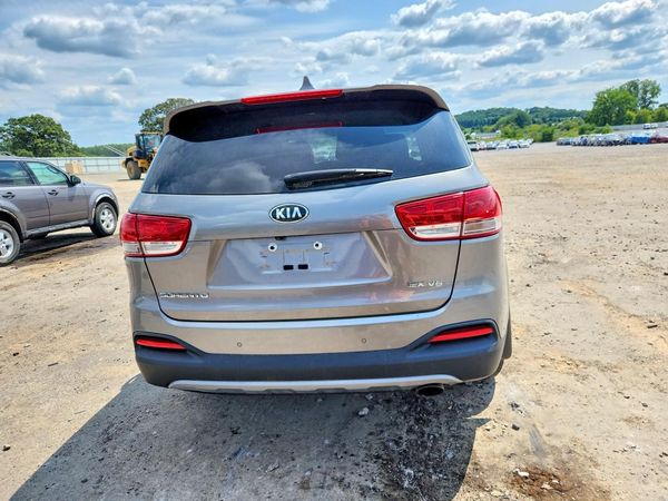 2017 KIA SORENTO EX