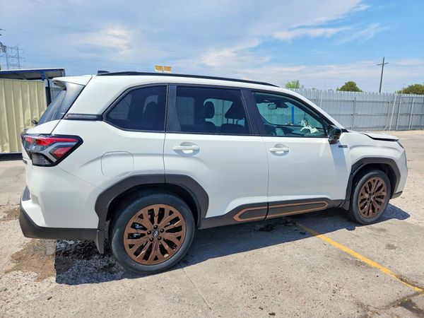 2025 SUBARU FORESTER Sport