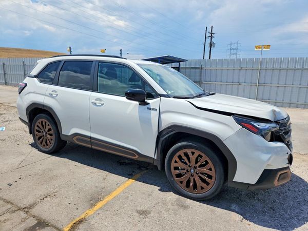 2025 SUBARU FORESTER Sport
