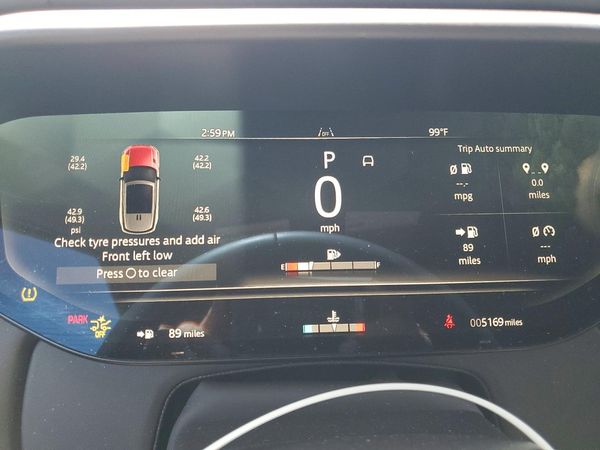 2025 LAND ROVER RANGE ROVER SPORT P360 SE