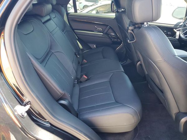 2025 LAND ROVER RANGE ROVER SPORT P360 SE
