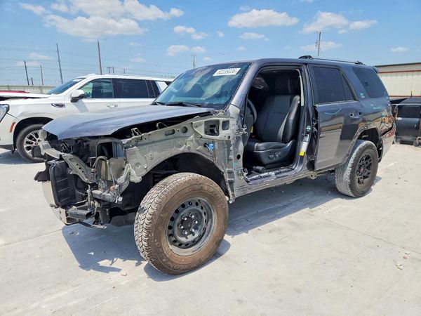 2022 TOYOTA 4RUNNER