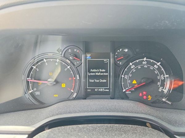 2022 TOYOTA 4RUNNER SR5 Prem