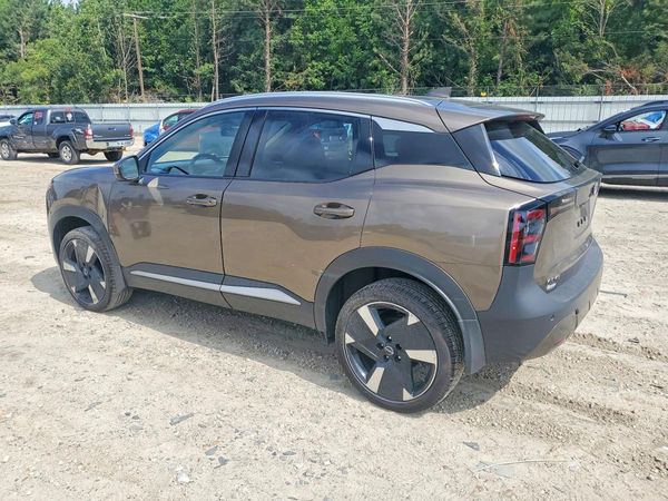 2025 NISSAN KICKS