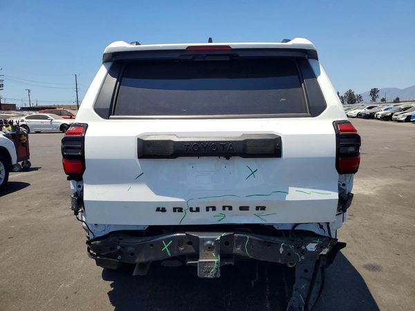 2025 TOYOTA 4RUNNER