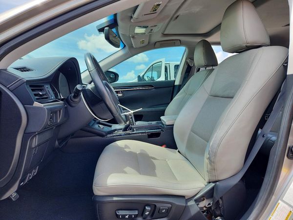 2016 LEXUS ES 350