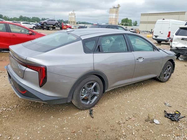 2026 KIA K4 LX, LXS