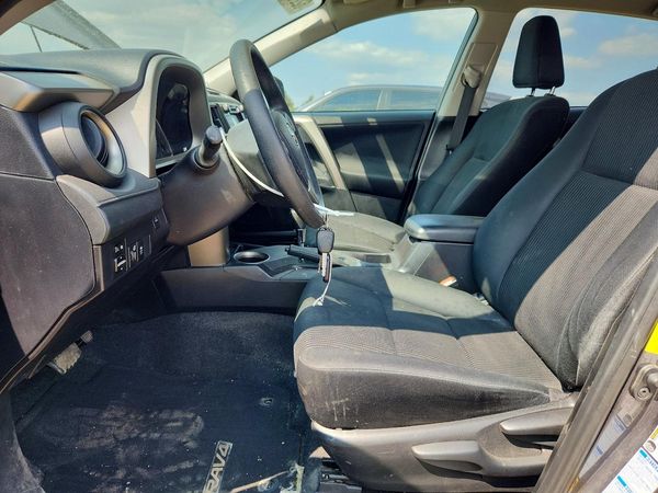 2015 TOYOTA RAV4 LE (X Grade)