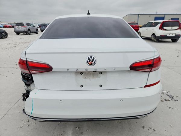 2022 VOLKSWAGEN PASSAT Limited Edition