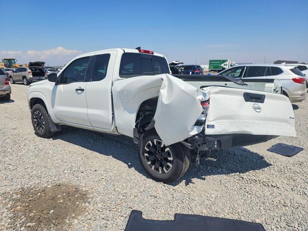 2025 NISSAN FRONTIER