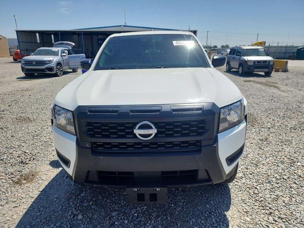 2025 NISSAN FRONTIER