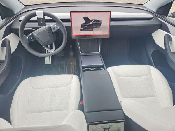 2026 TESLA MODEL Y