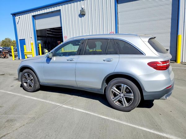 2017 MERCEDES-BENZ GLC GLC300