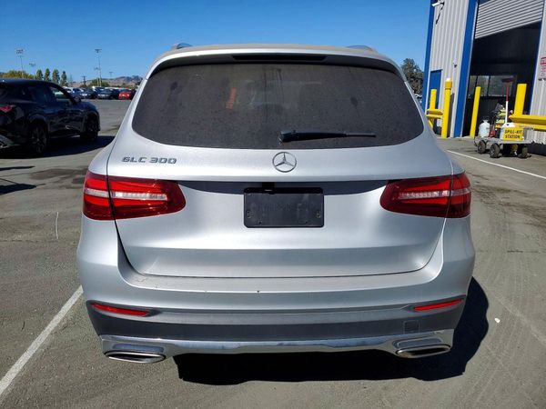 2017 MERCEDES-BENZ GLC GLC300