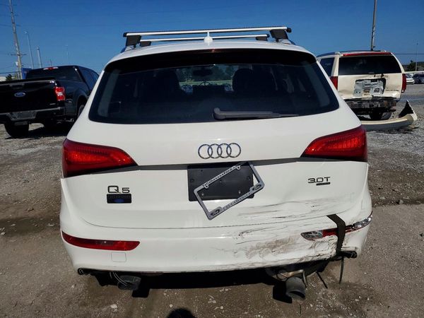2013 AUDI Q5 Premium Plus