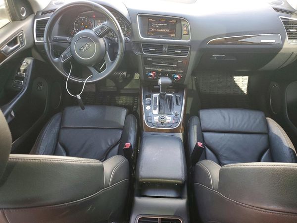 2013 AUDI Q5 Premium Plus