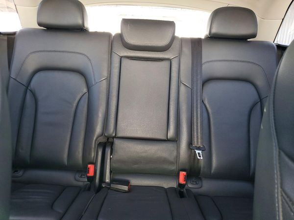 2013 AUDI Q5 Premium Plus