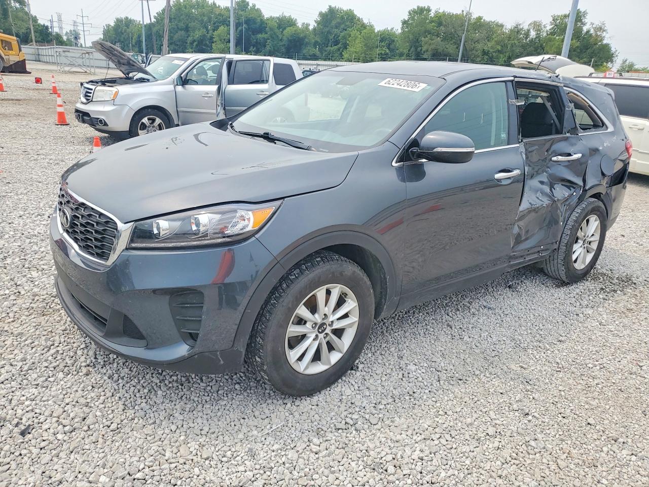 2020 KIA SORENTO L, LX, S
