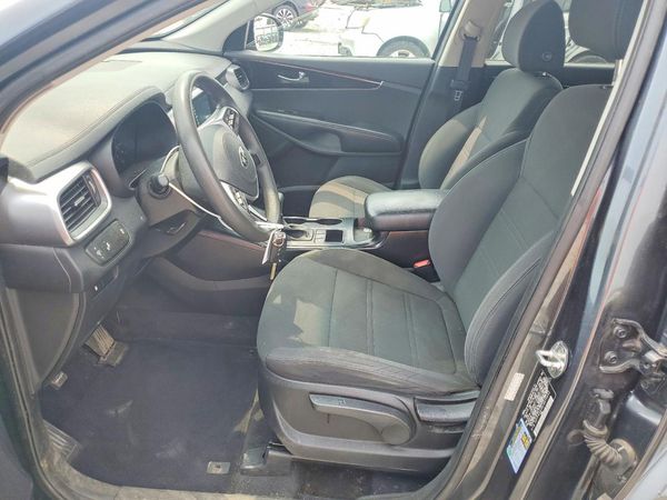 2020 KIA SORENTO L, LX, S