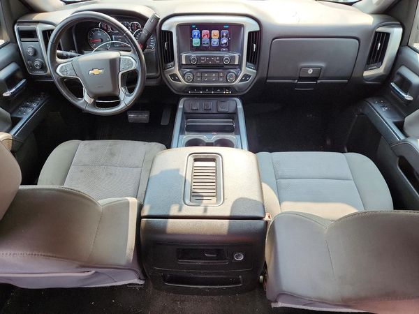 2017 CHEVROLET SILVERADO LT