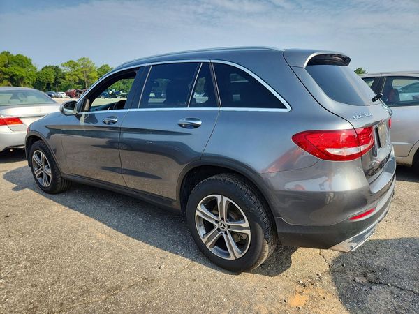 2018 MERCEDES-BENZ GLC GLC300