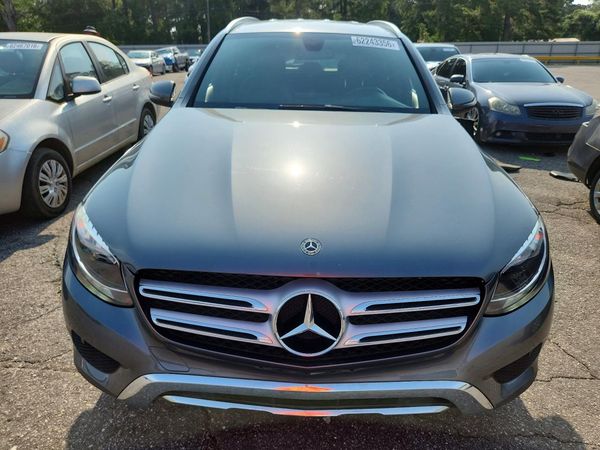2018 MERCEDES-BENZ GLC GLC300