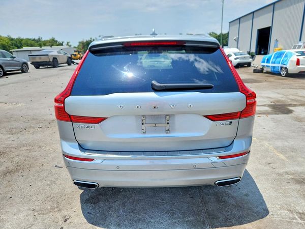 2018 VOLVO XC60 Inscription