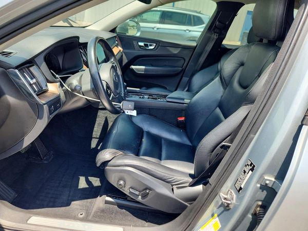 2018 VOLVO XC60 Inscription