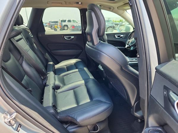 2018 VOLVO XC60 Inscription