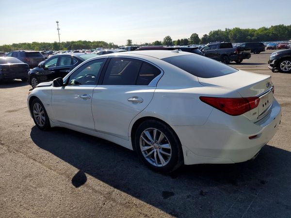 2016 INFINITI Q50