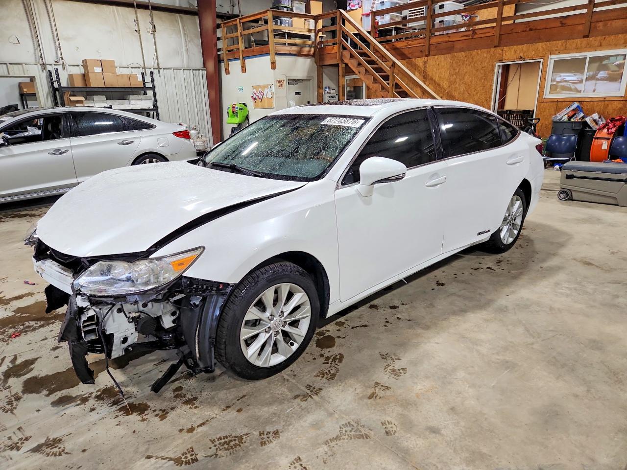 2014 LEXUS ES 300h