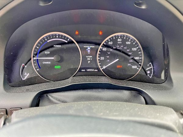 2014 LEXUS ES 300h