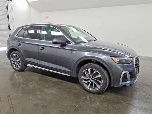 2022 AUDI Q5
