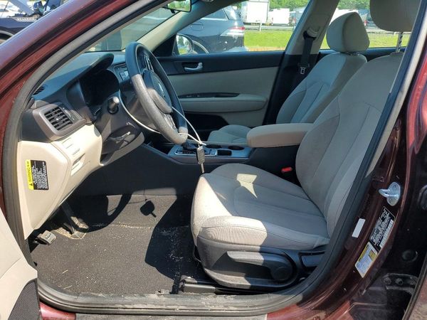 2016 KIA OPTIMA GL