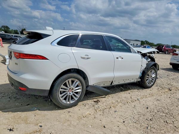 2018 JAGUAR F-PACE