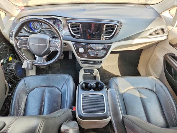2020 CHRYSLER PACIFICA