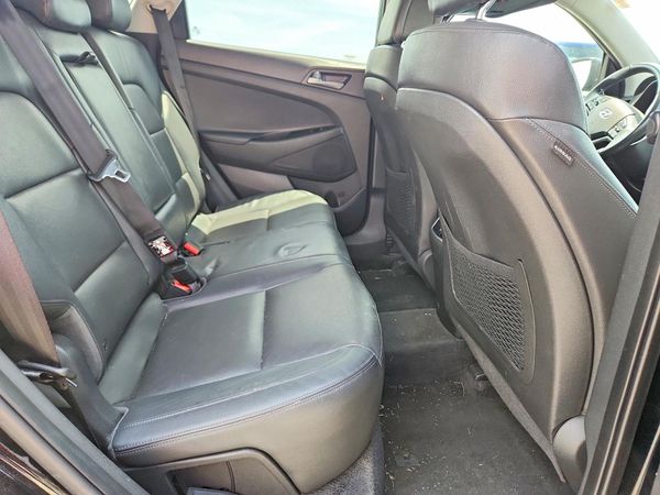 2016 HYUNDAI TUCSON