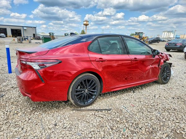 2024 TOYOTA CAMRY XSE