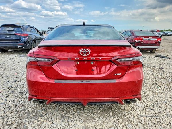 2024 TOYOTA CAMRY XSE