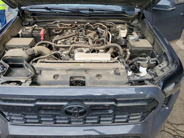 2025 TOYOTA TACOMA