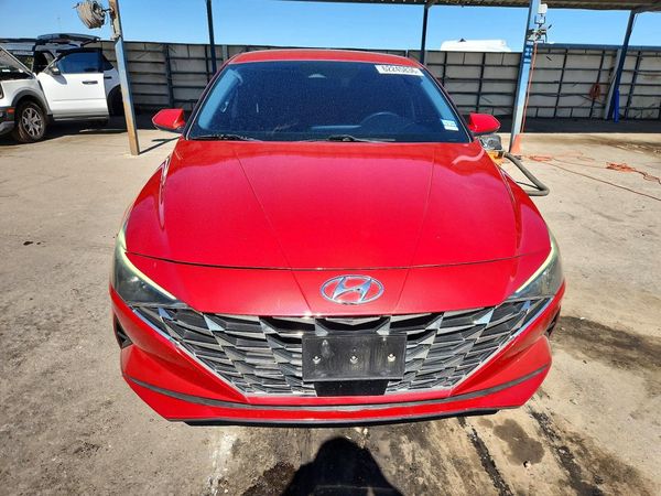 2021 HYUNDAI ELANTRA