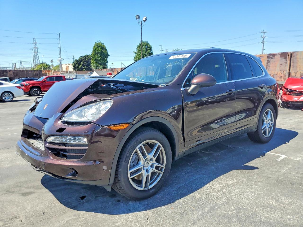 2014 PORSCHE CAYENNE